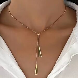 3/$30 NWT Sliding Adjustable Lariat Necklace